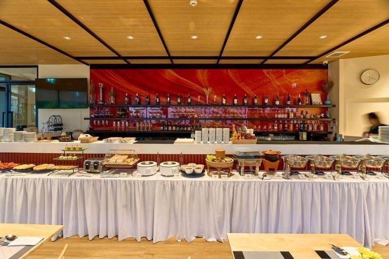 Mo Hotel Бангкок Экстерьер фото